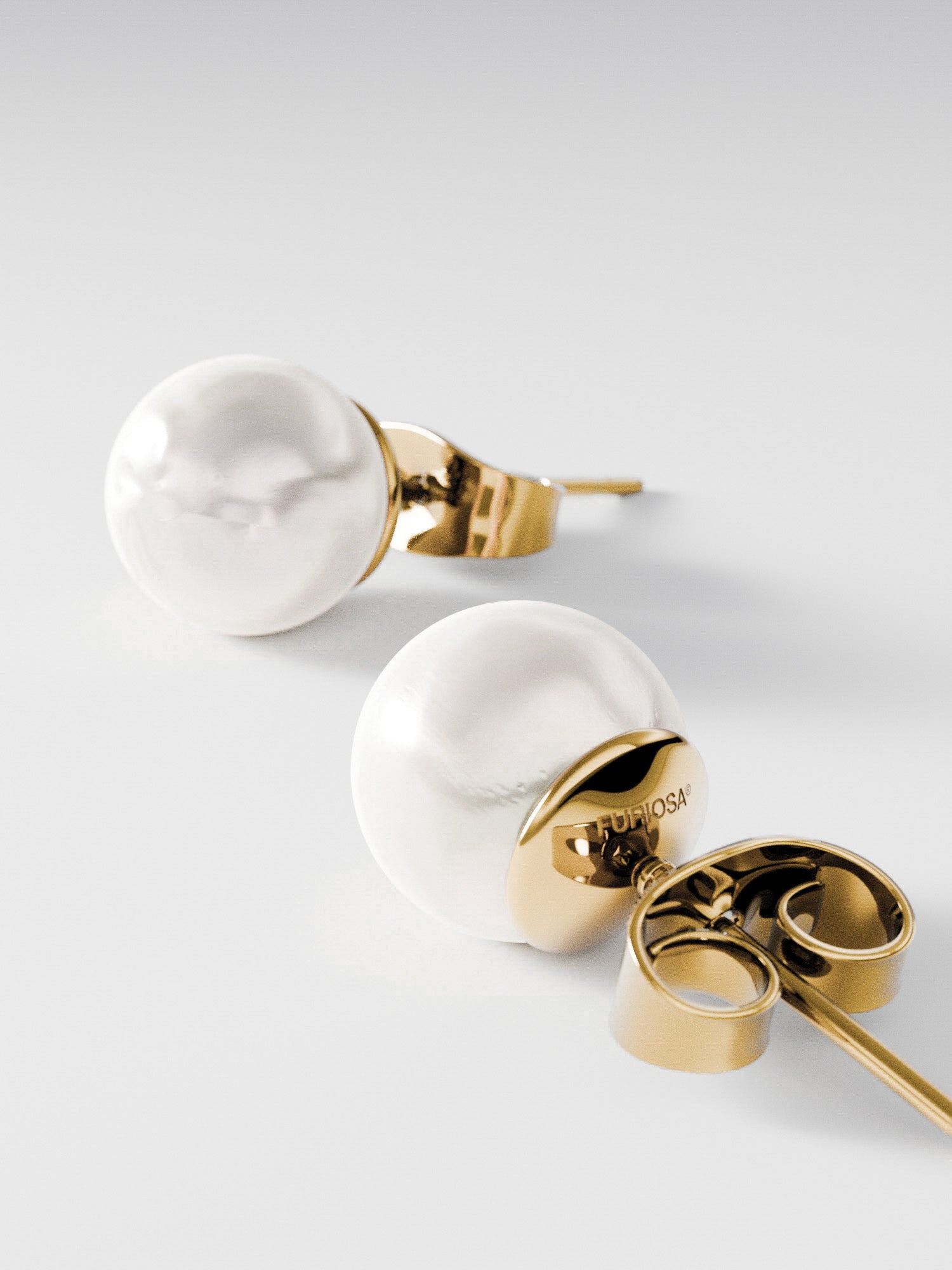 KOLCZYKI PEARL DOT